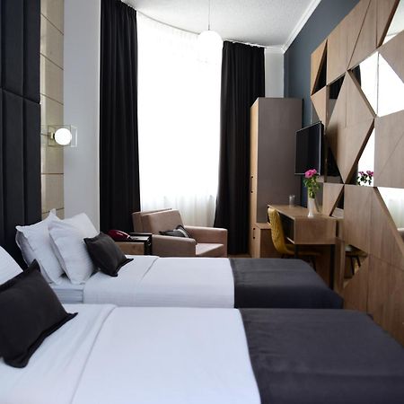 Hotel Comfort 티라나 객실 사진