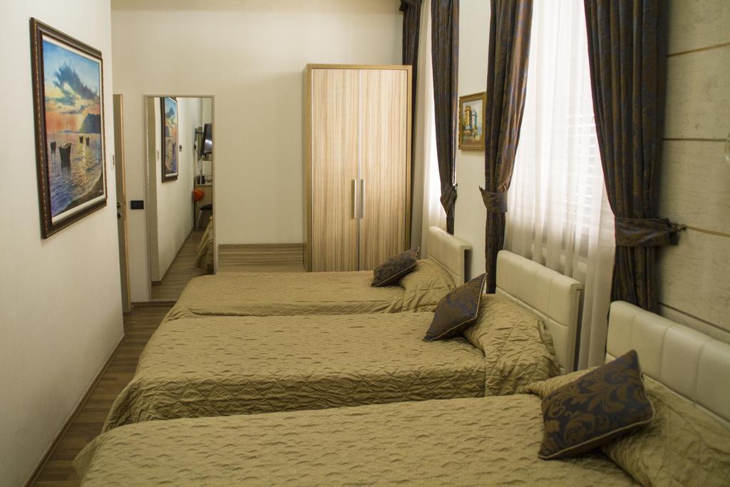 Hotel Comfort 티라나 외부 사진