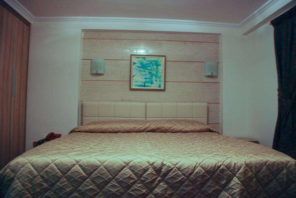 Hotel Comfort 티라나 객실 사진