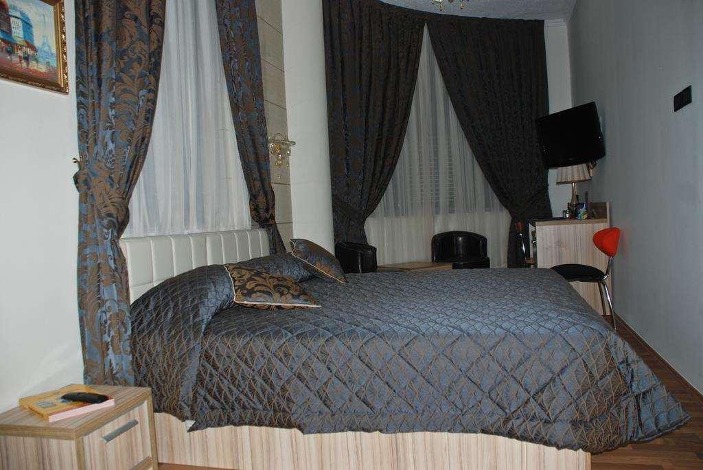 Hotel Comfort 티라나 객실 사진